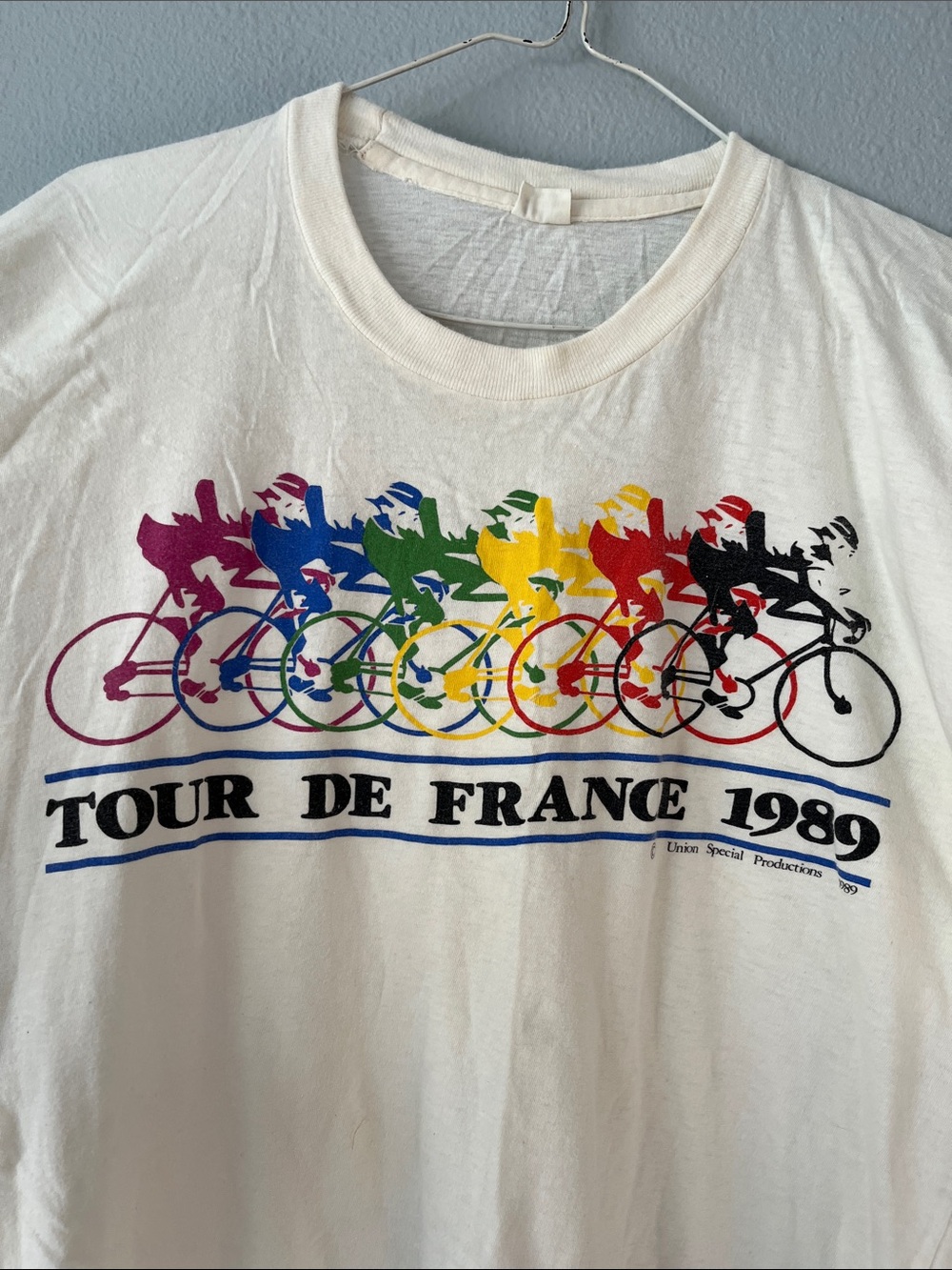 Vintage Tour de France 1989 Graphic Tee - White Rainbow Cyclists